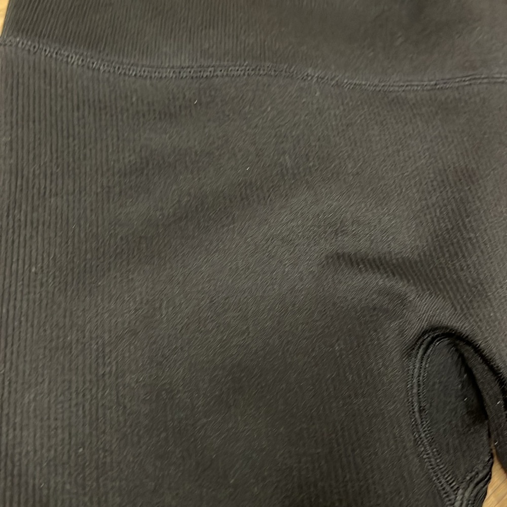 Victoria Secret sport ribbed leggings - Picture 2 of 3